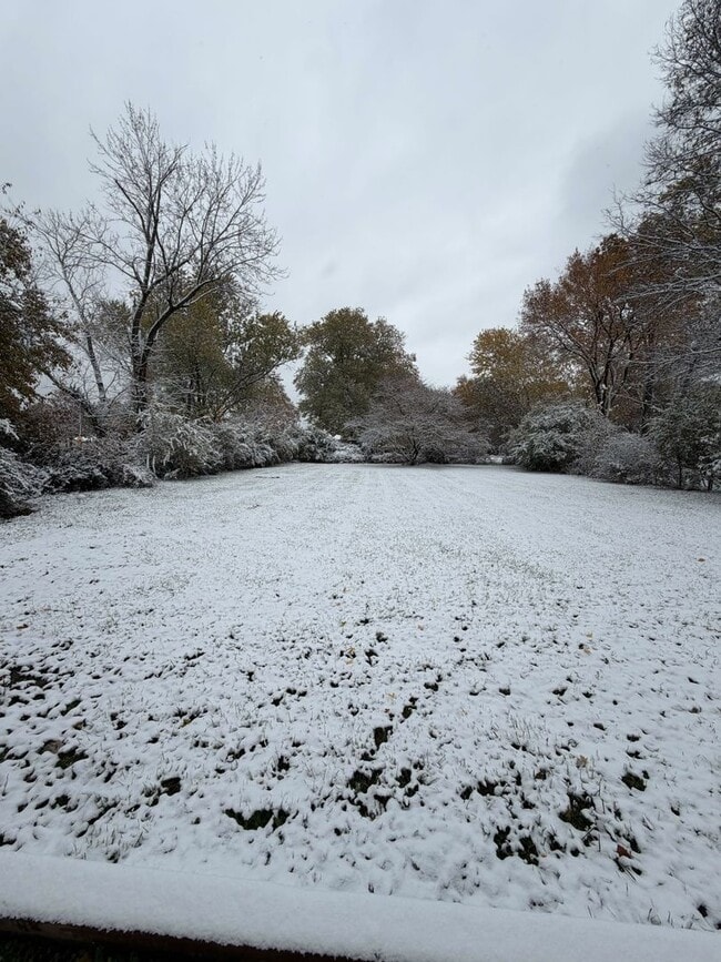 1810 Barnett Rd in Columbus, OH - Building Photo - Building Photo