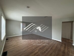 4205 Riverview Ave in Middletown, OH - Building Photo - Building Photo