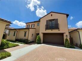 134 Donati in Irvine, CA - Building Photo