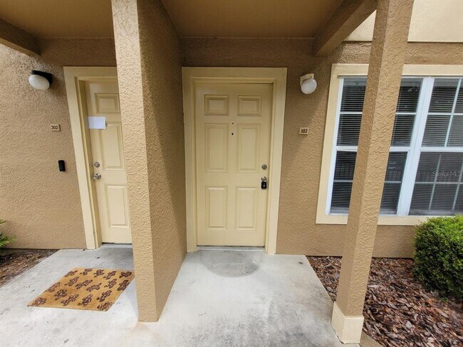 36037 Deer Creek Dr in Zephyrhills, FL - Building Photo - Building Photo