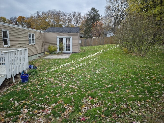 3712 51st St in New Brighton, PA - Building Photo - Building Photo