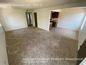 10608 Springwood Dr-Unit -Unit D in El Paso, TX - Building Photo - Building Photo