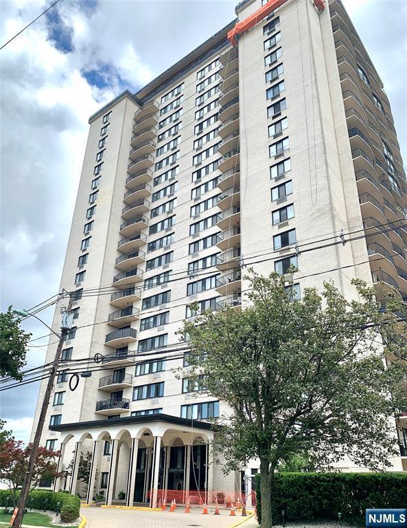 property at 1590 Anderson Ave