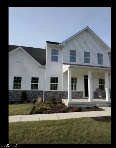 property at 2 Drake Ct