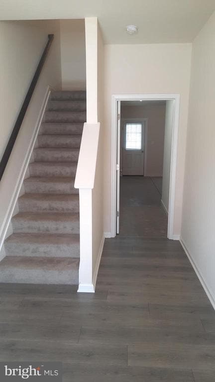 property at 837 Admiral's Quay Dr