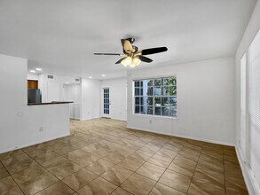 1050 Crystal Way in Delray Beach, FL - Building Photo - Building Photo