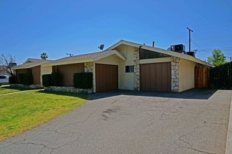 3674-3692 Ferndale Ave in San Bernardino, CA - Building Photo - Building Photo