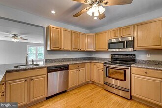 1663 Hart Ct in Crofton, MD - Building Photo - Building Photo