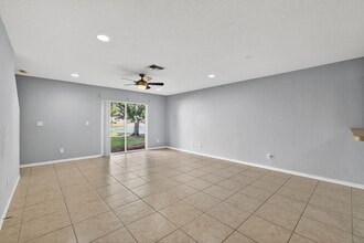 2245 Portsmouth Ln in Port St. Lucie, FL - Building Photo - Building Photo