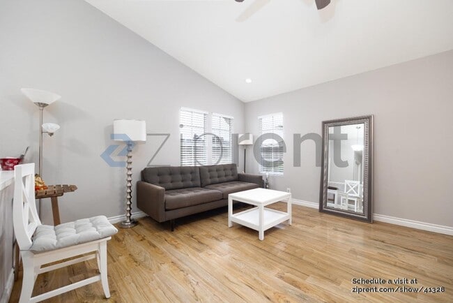 9453 Stargaze Ave in San Diego, CA - Building Photo - Building Photo
