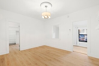 Duane Street in Los Angeles, CA - Building Photo - Interior Photo