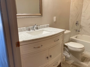 5599 Thompson Rd in De Witt, NY - Building Photo - Building Photo