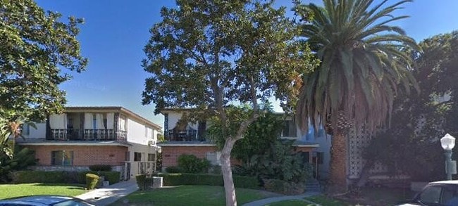 338 N Howard St, Unit Studio