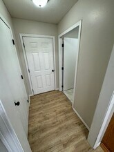 630 N Cottonwood Ave in Republic, MO - Building Photo - Building Photo