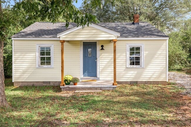 property at 638 Vickery St