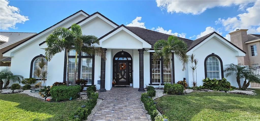 2004 Sunrise Ln in Mission, TX - Building Photo
