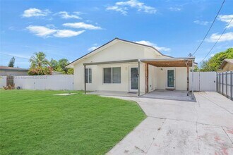 16330 NW 45th Ave in Opa Locka, FL - Building Photo - Building Photo