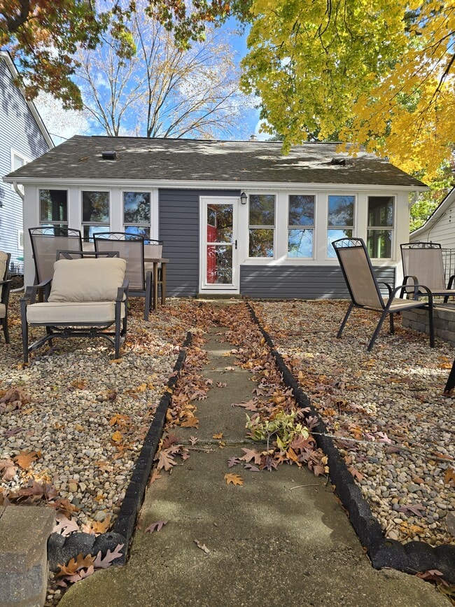 property at 4440 Clifford Rd