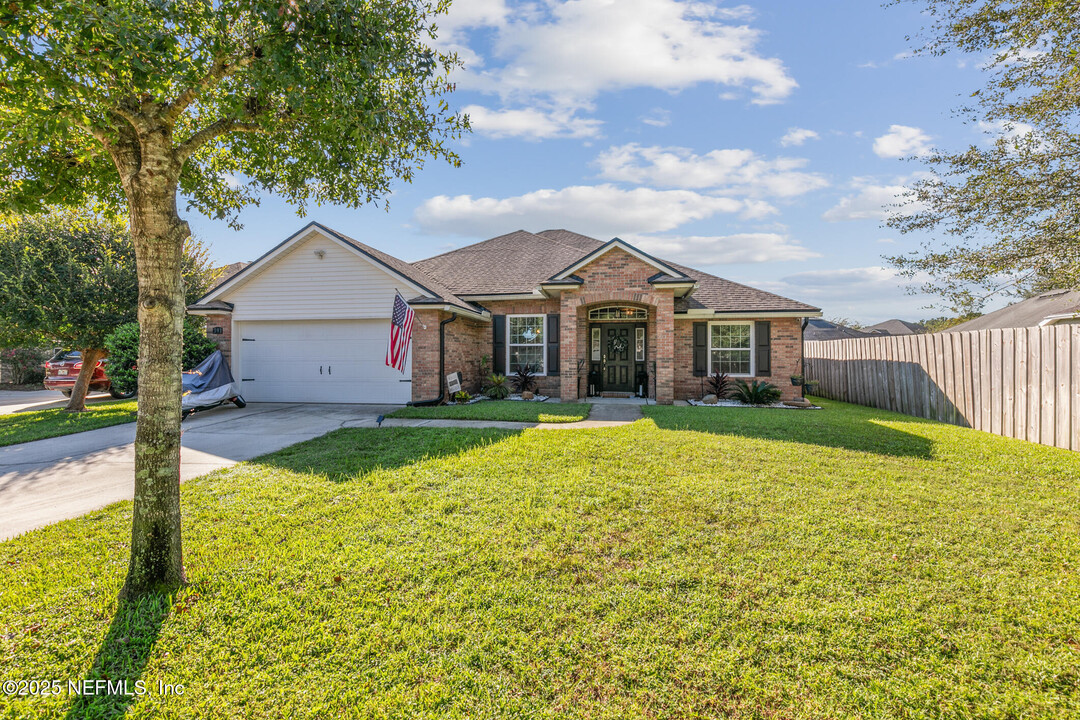 391 Brierstone Ct in Orange Park, FL - Building Photo