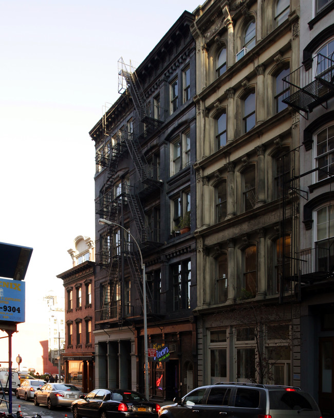 38 White St in New York, NY - Foto de edificio - Building Photo