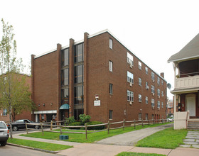 240 Laurel St in Hartford, CT - Building Photo - Building Photo