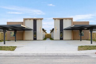 2608 bliss St in Edinburg, TX - Building Photo