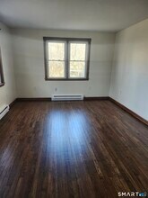 16 Polly Rd in Lebanon, CT - Building Photo - Building Photo