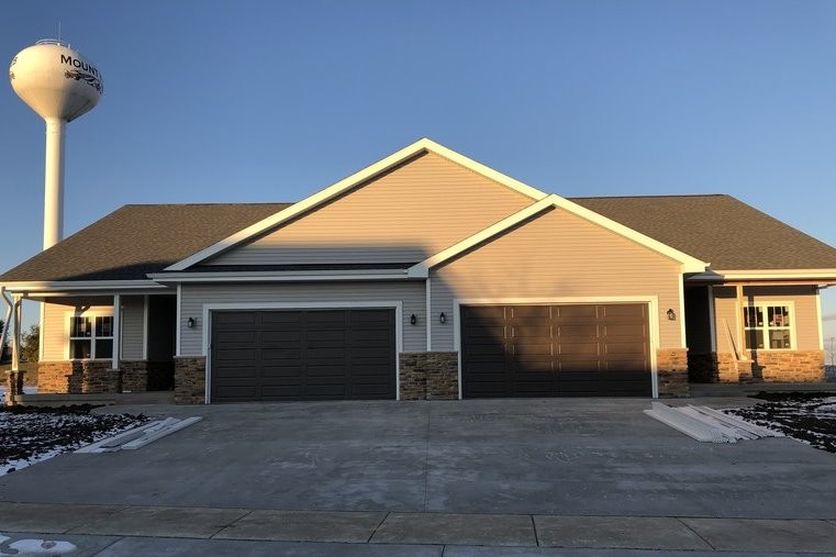 Water Tower Property Group in Mount Horeb, WI - Building Photo