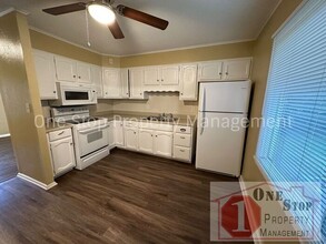 10738 Blue Ridge Blvd in Kansas City, MO - Building Photo - Building Photo