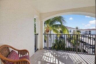 3421 Tuscany Way, Unit 3421 in Boynton Beach, FL - Foto de edificio - Building Photo