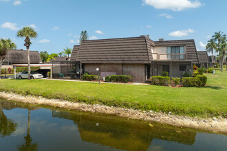 The Fountains in Naples, FL - Foto de edificio - Building Photo