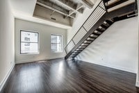 Building Photo - Roosevelt Lofts Apartments in Los Angeles, California