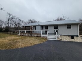 4125 Spruce St in Delavan, WI - Building Photo