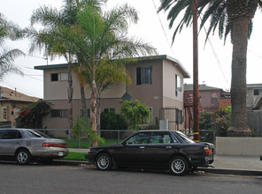 418-420 S Garfield St in Oceanside, CA - Building Photo - Building Photo