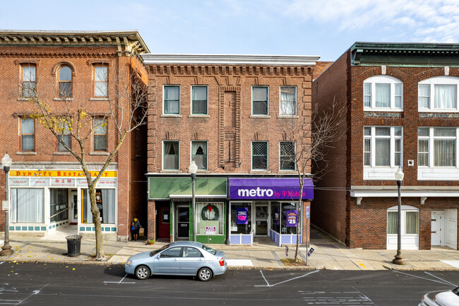 338-340 Main St in Southbridge, MA - Building Photo - Building Photo