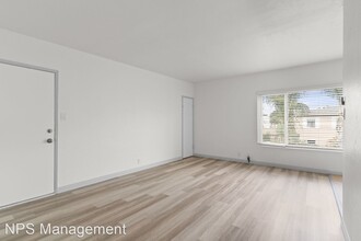 731 Orange Ave in Long Beach, CA - Building Photo - Building Photo