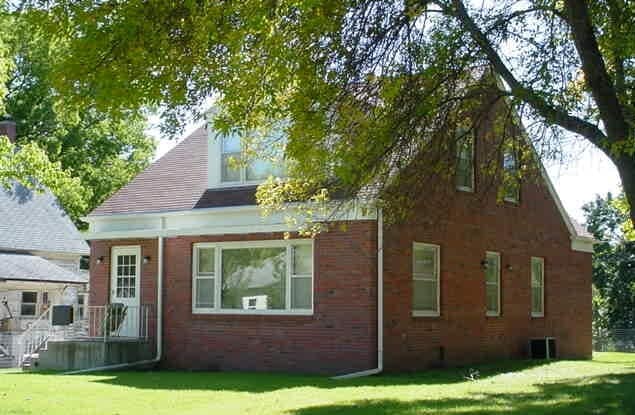 805 Grant St, Unit 2