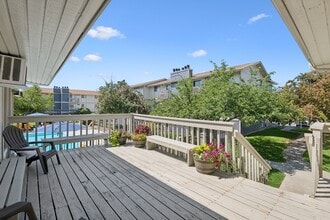 Peaks at Meadow Ridge in Spokane Valley, WA - Foto de edificio - Building Photo