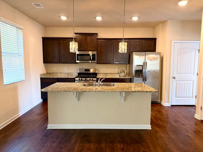 8 Thimbleberry Dr in Dawsonville, GA - Building Photo - Building Photo