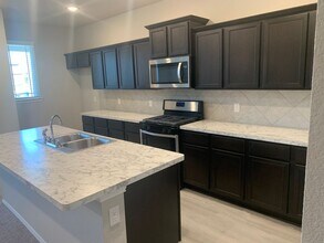 1874 Indigo Ln in Forney, TX - Foto de edificio - Building Photo