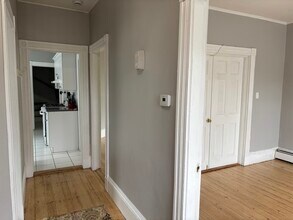 27 Trull St, Unit 2 in Somerville, MA - Building Photo - Building Photo