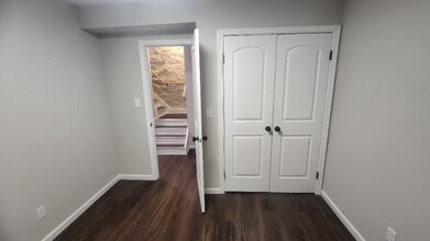 3512 Holmes Ave in Baltimore, MD - Foto de edificio - Building Photo