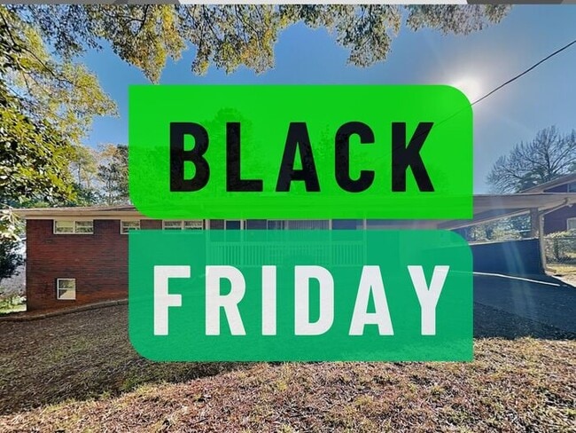 property at 1407 Palmer Pl SW