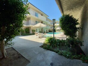 315 Broadway E, Unit 107 in San Gabriel, CA - Building Photo - Building Photo