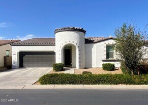 22876 E Via Del Sol, Unit 2 in Queen Creek, AZ - Building Photo