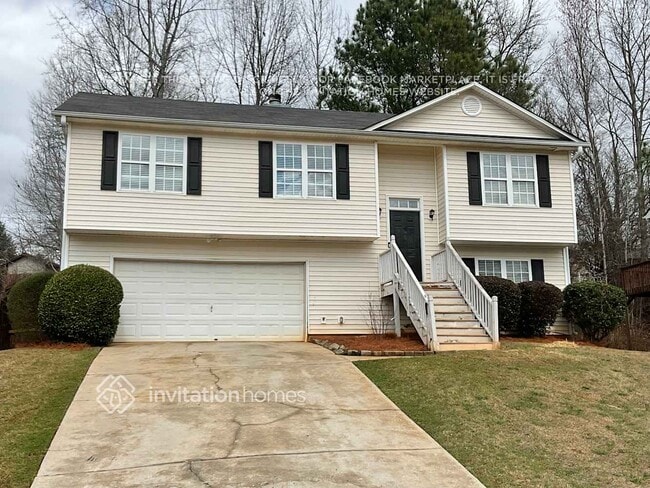 property at 472 Shoal Cir