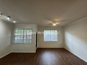 2572 Robert Trent Jones Dr in Orlando, FL - Building Photo - Building Photo