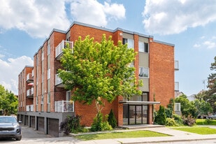 3946 Lévesque Boul O in Laval, QC - Building Photo