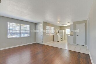 748 Foxbriar Cove in Jacksonville, FL - Building Photo - Building Photo