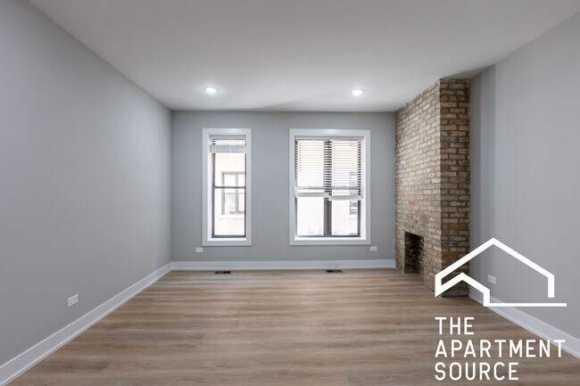 454 W Belden Ave, Unit 1 in Chicago, IL - Foto de edificio - Building Photo